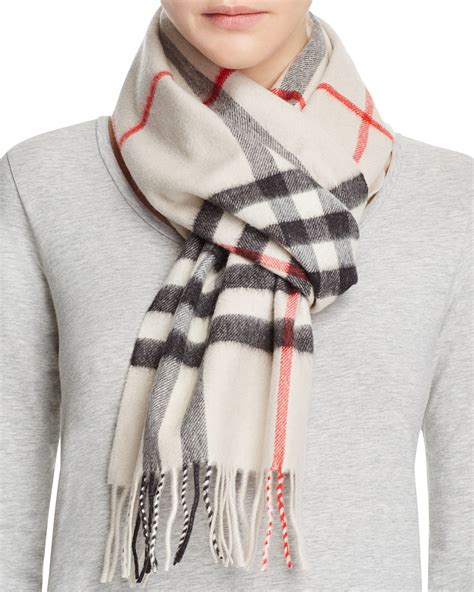 burberry cashmere scarf bloomingdale'|burberry women's scarf sale.